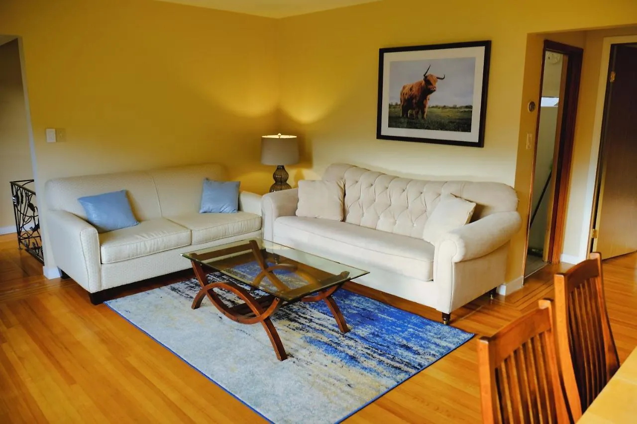 Spacious Home 15Mins To Downtown Vancouver