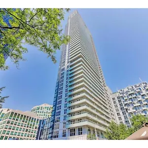  Apartment Rivetstays - The Atmos Canada